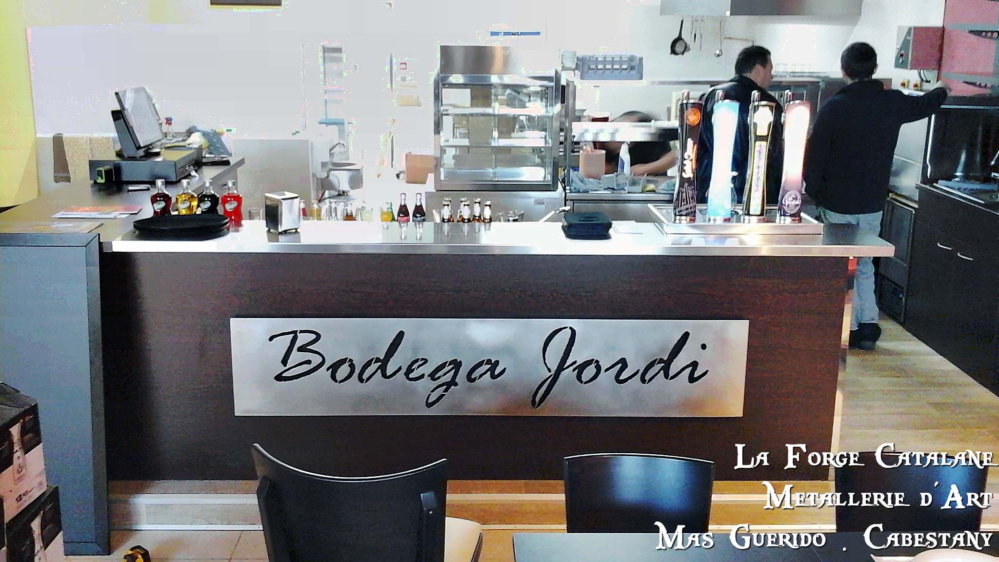 enseigne decoupe laser inox bodega forge catalane.jpg